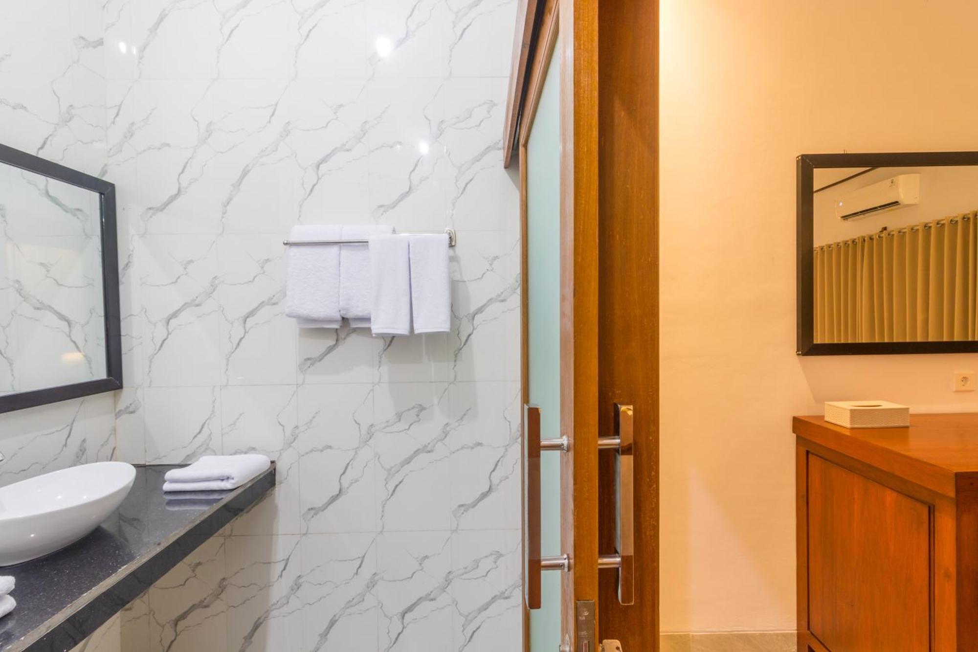 Amed Permai Home Stay Ambat Екстериор снимка